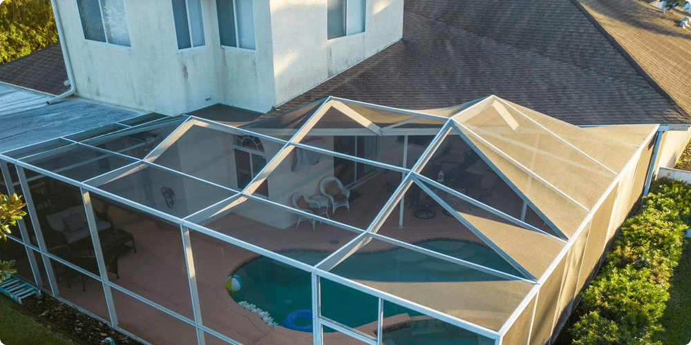 Avantages des abris pour piscines