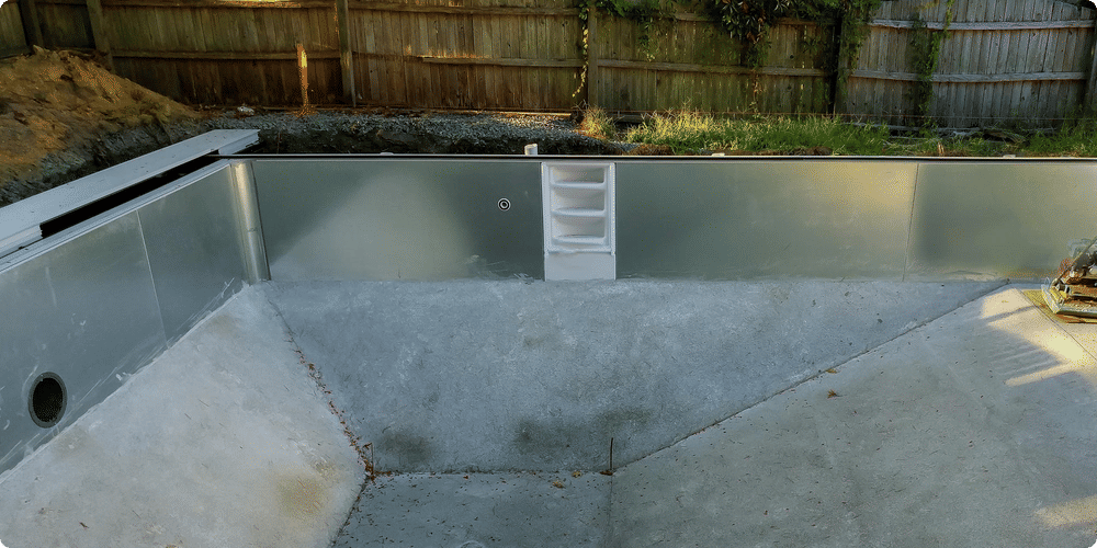 Montage de l'abri de piscine